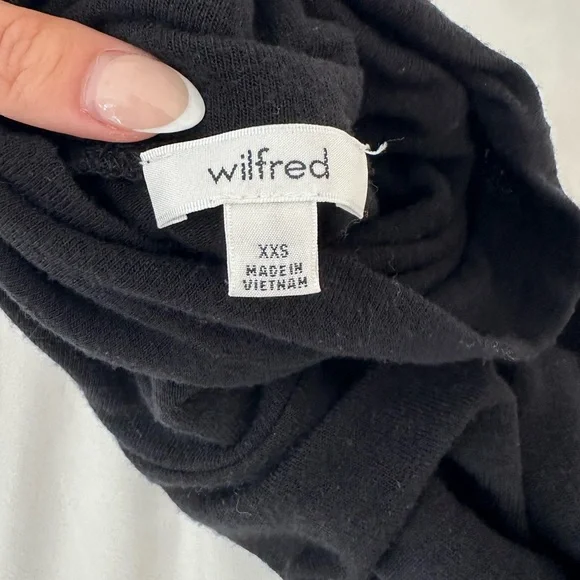 Wilfred Huet Turtleneck - Picture 3 of 7